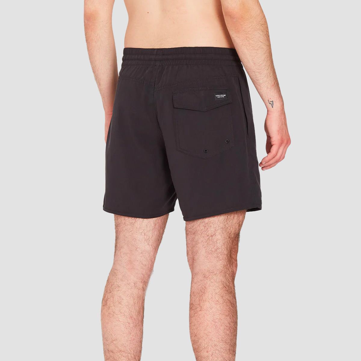 Volcom Lido Solid 16" Boardshorts Black