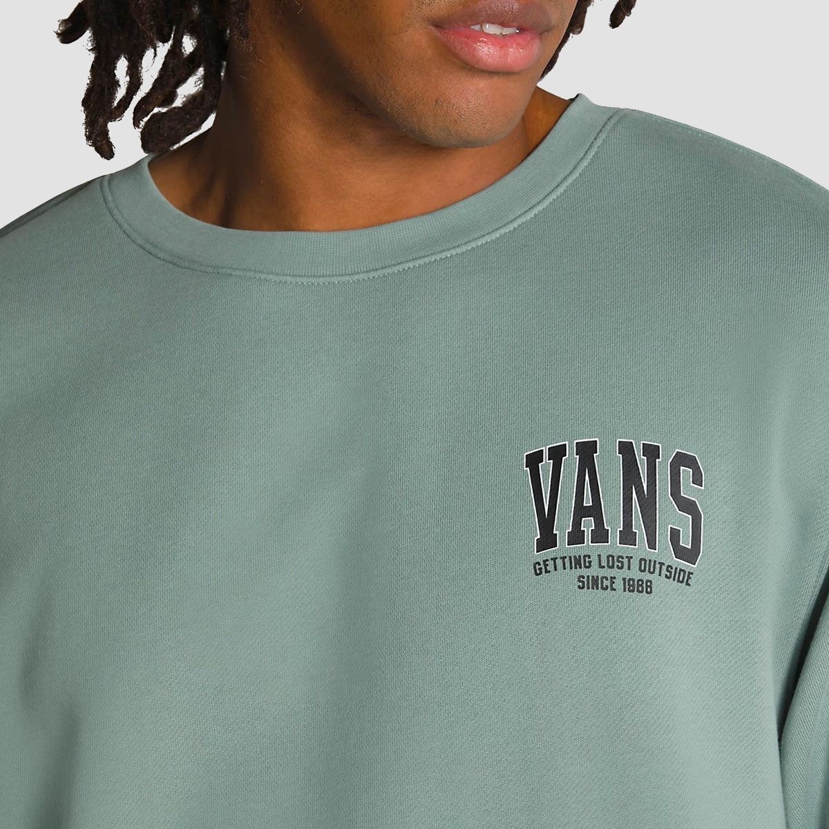 Vans Lost Outside Short Sleeve Crew Sweat Chinois Green