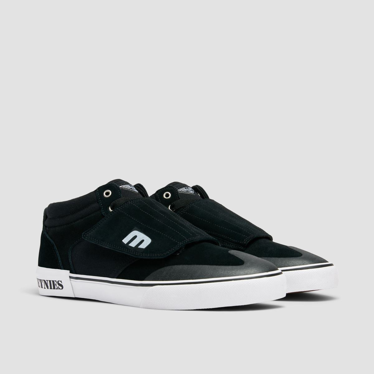 Etnies Andy Anderson Mid Top Shoes - Black/White