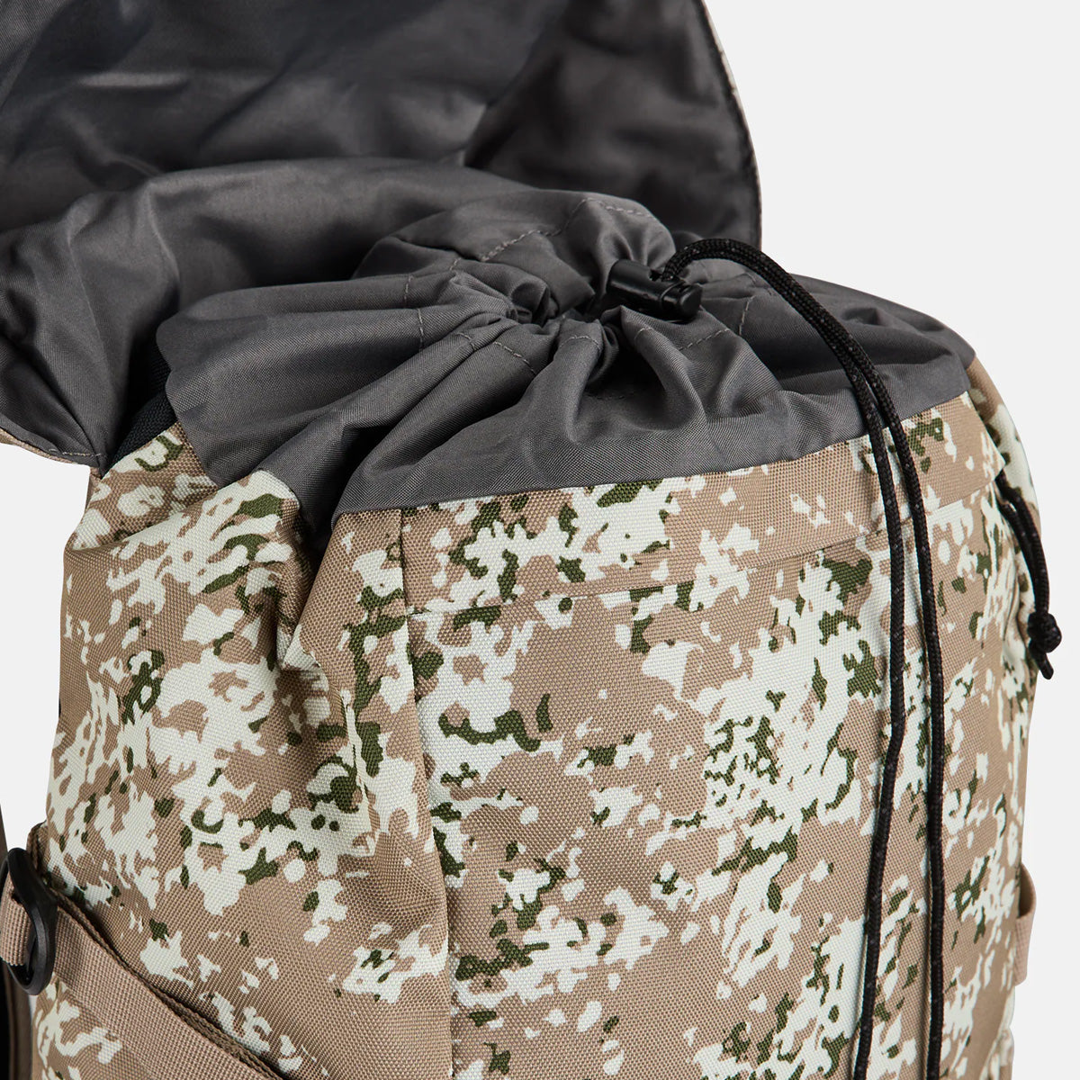 Burton Tinder 2.0 30L Backpack Snowfall Camo