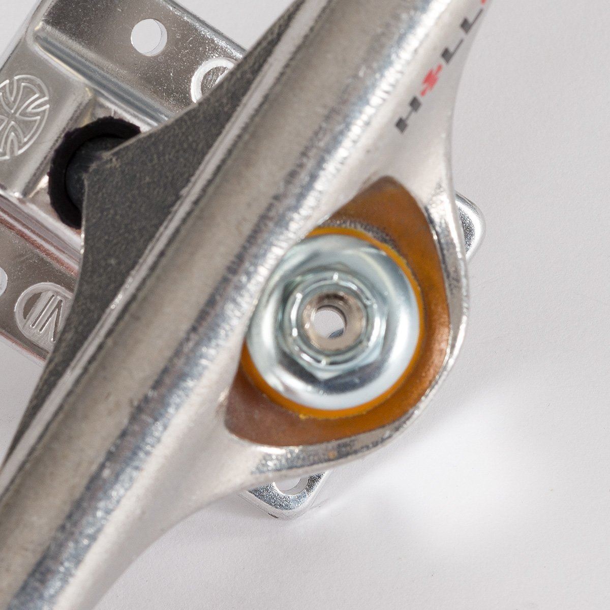 Independent Hollow Forged 139 Standard Skateboard Trucks 1 Pair Silver - 8.00"