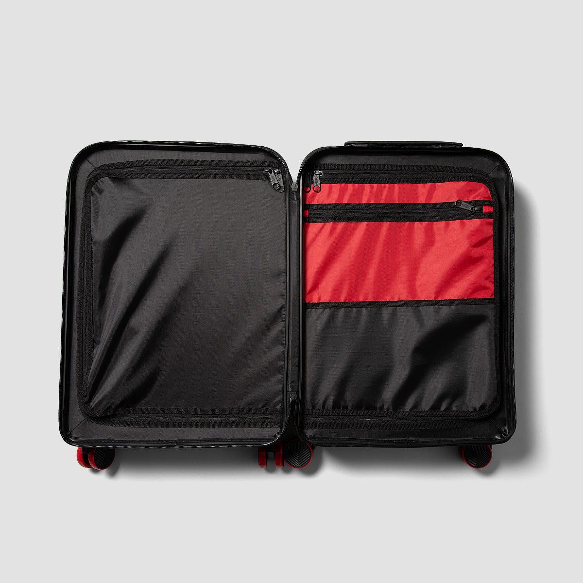 Eastpak CNNCT Case S 42L Wheeled Carry On Suitcase CNNCT Accent Grey