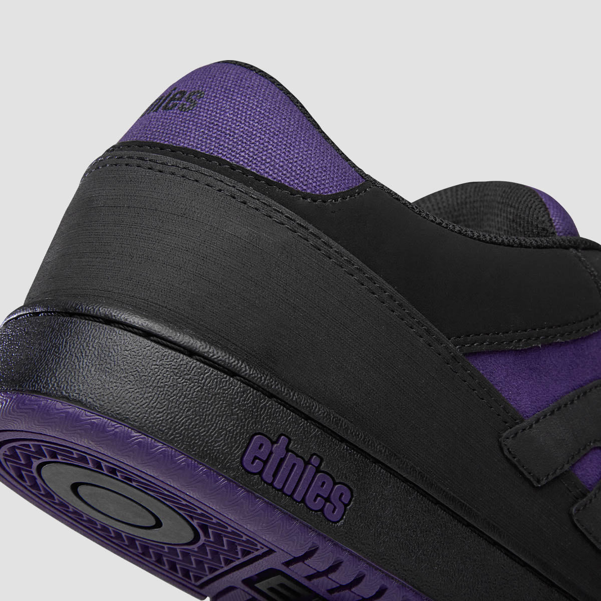 Etnies Kingpin 2K Shoes - Black/Purple