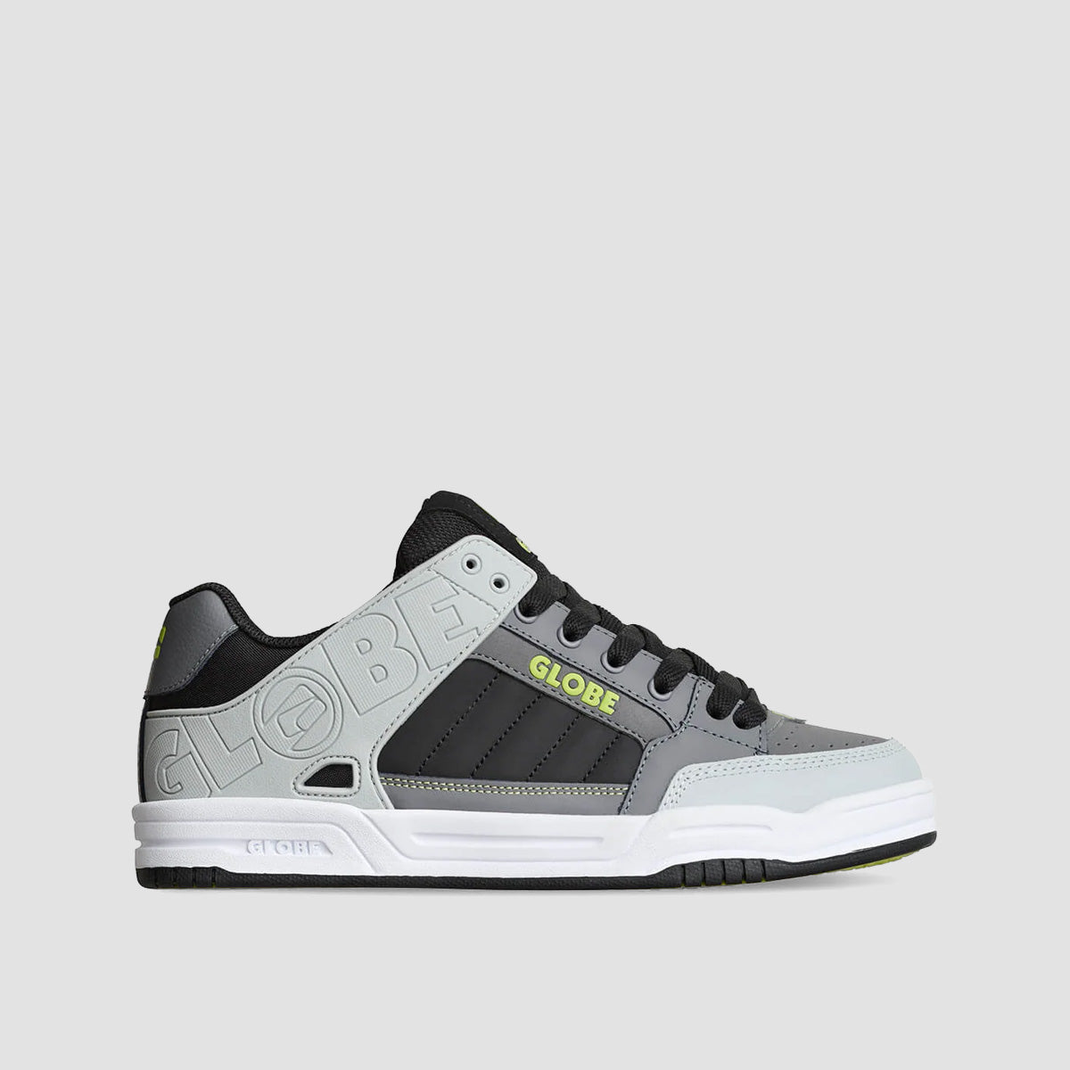 Globe Tilt Shoes - Greyscale/Black