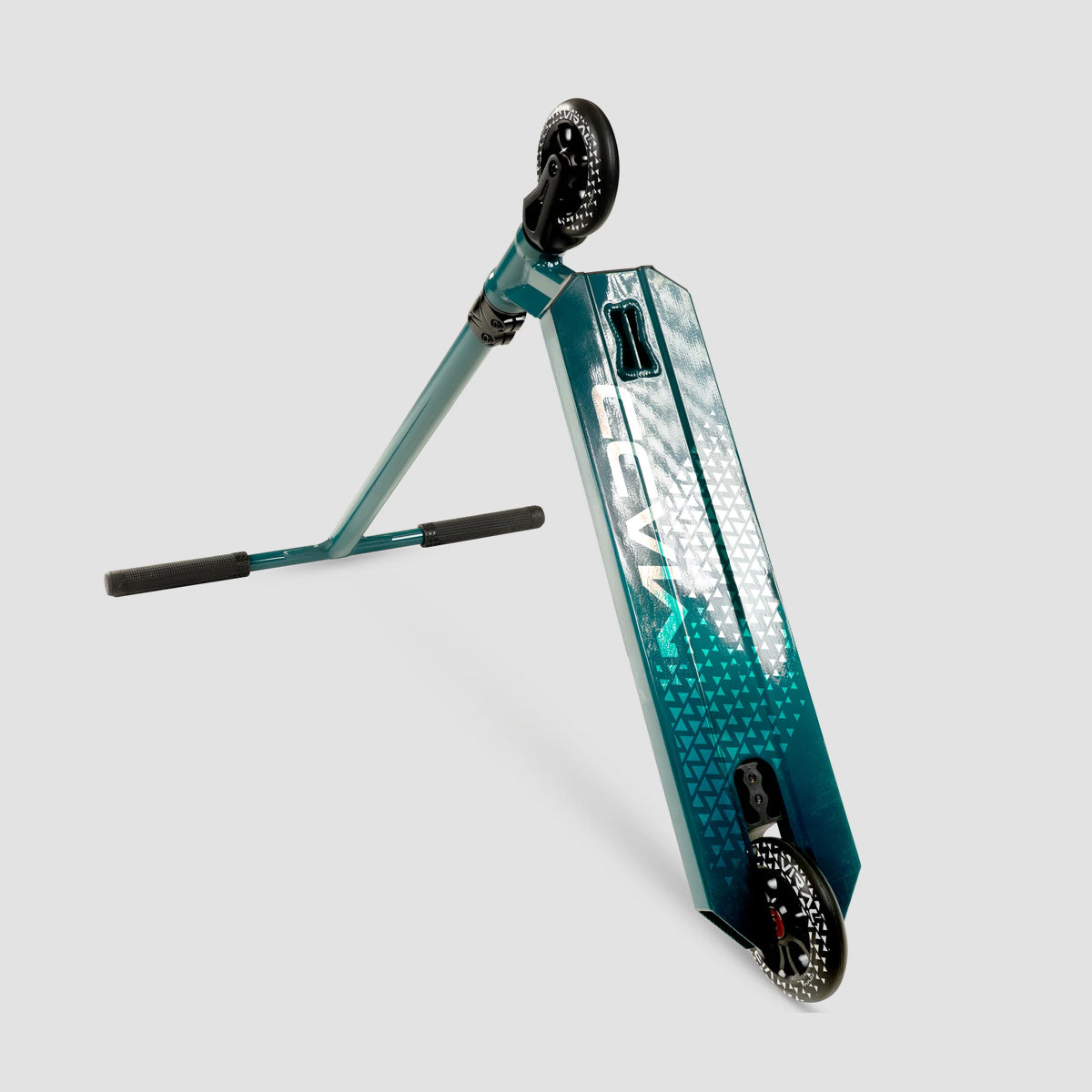 MGP Viral Kaos Pro Scooter Denim