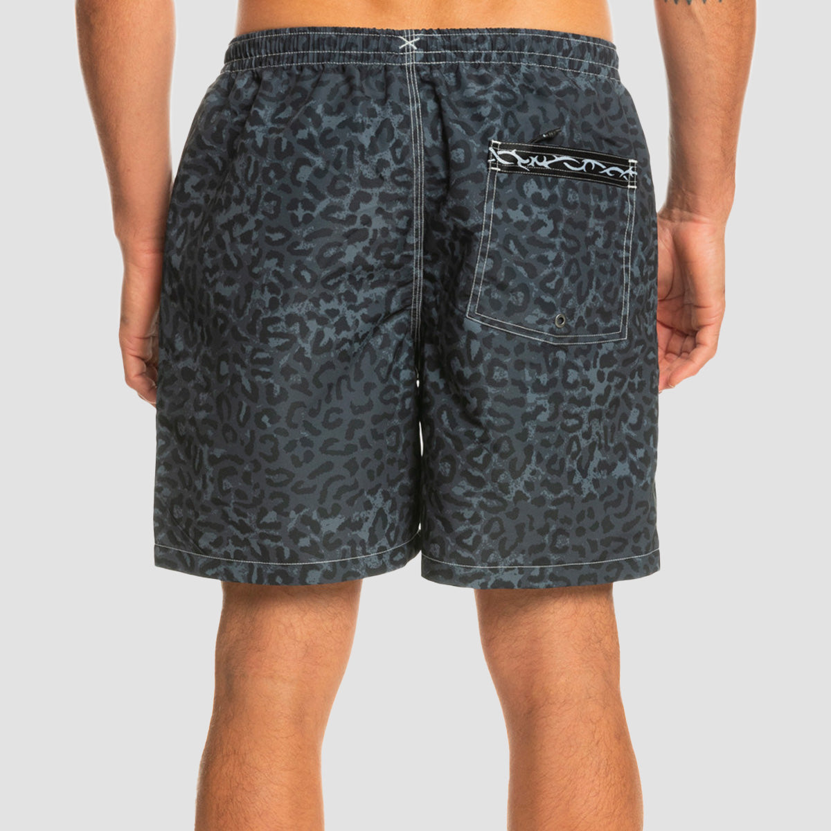 Quiksilver Saturn 18" Volley Boardshorts Tarmac