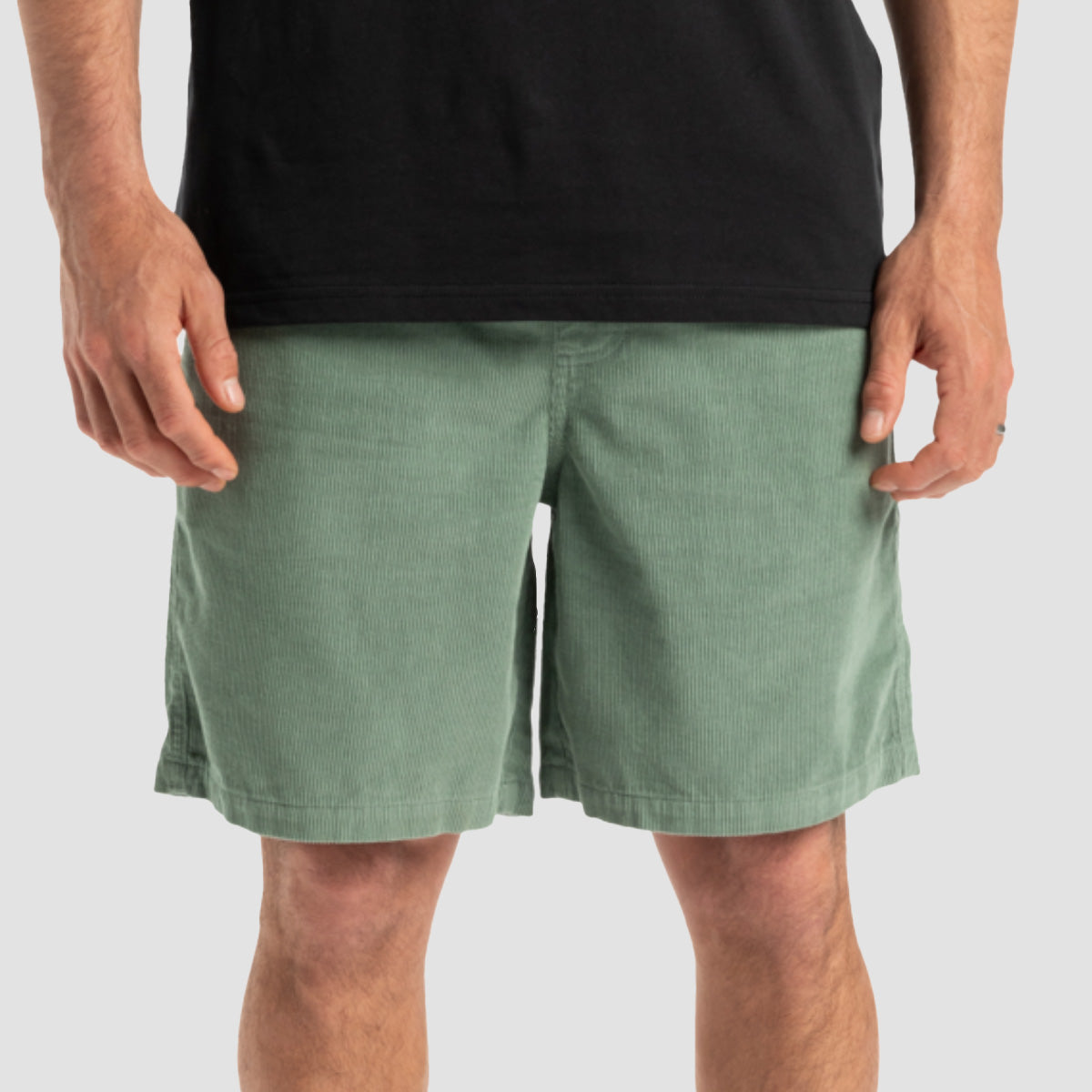 Quiksilver Taxer Corduroy Shorts Chinois Green