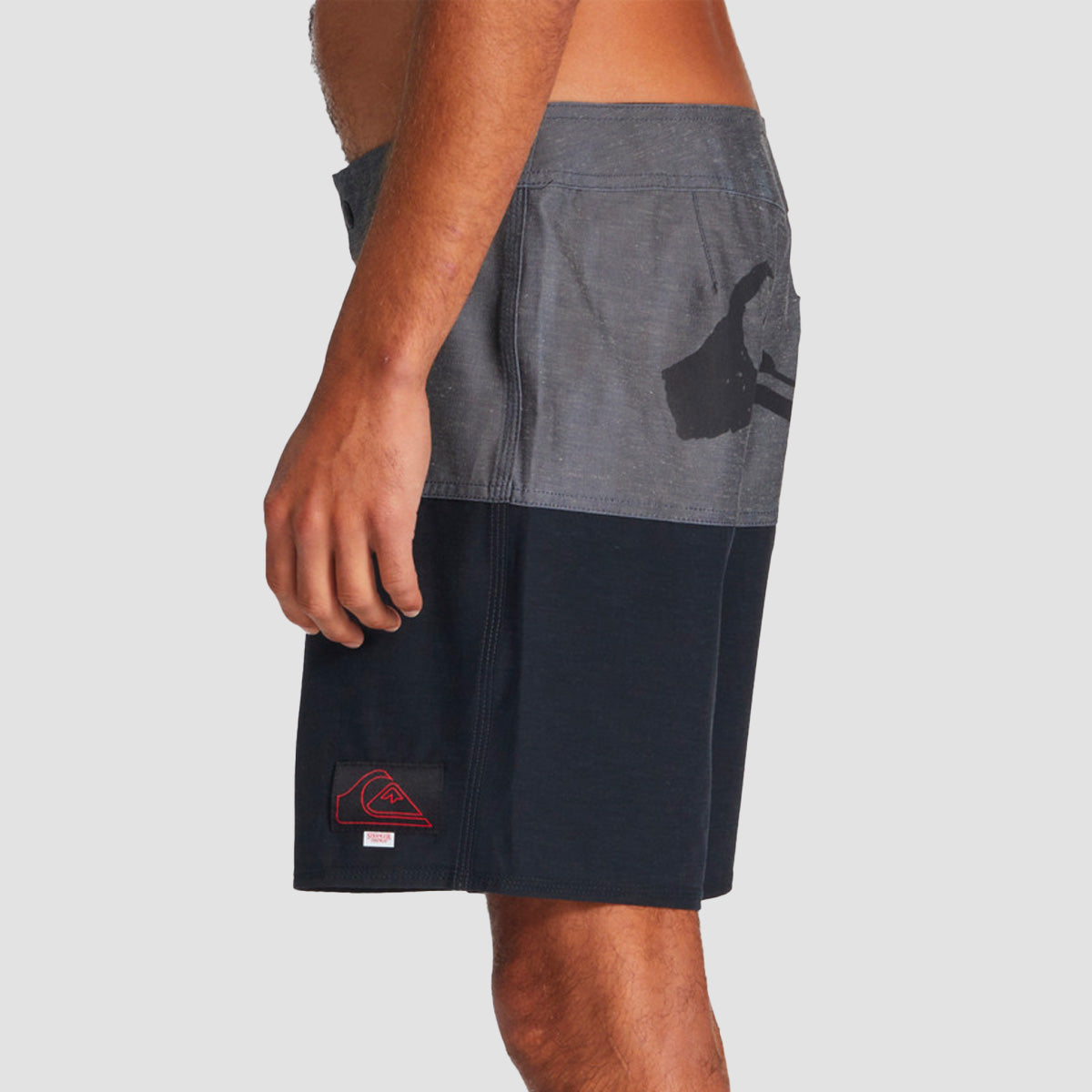 Quiksilver x Stranger Things Butt Logo 1986 17" Boardshorts The Upside Down