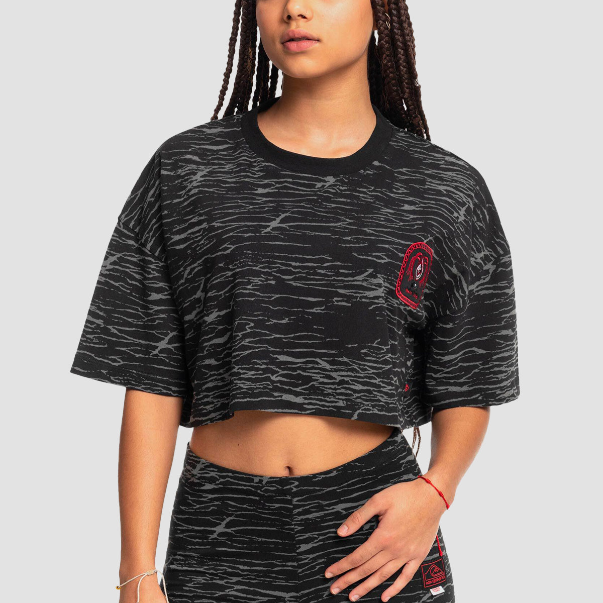 Quiksilver x Stranger Things Upside Down Cropped T-Shirt Static Iron Gate - Womens