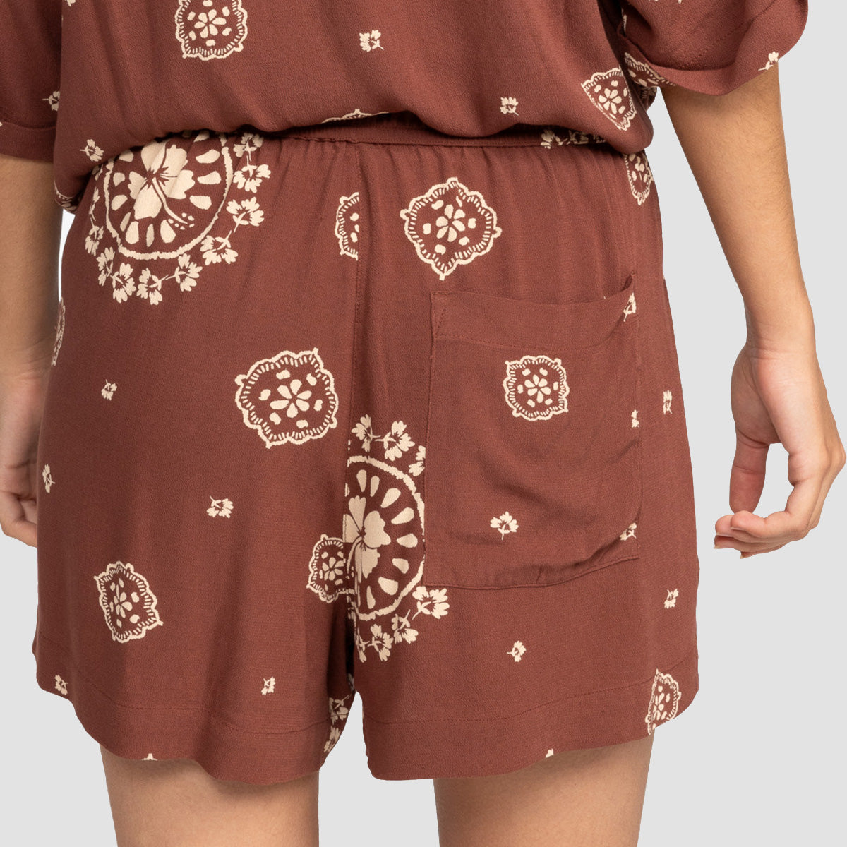 Roxy Lekeitio Break High Printed Beach Shorts Root Beer Bacan Bandana - Womens