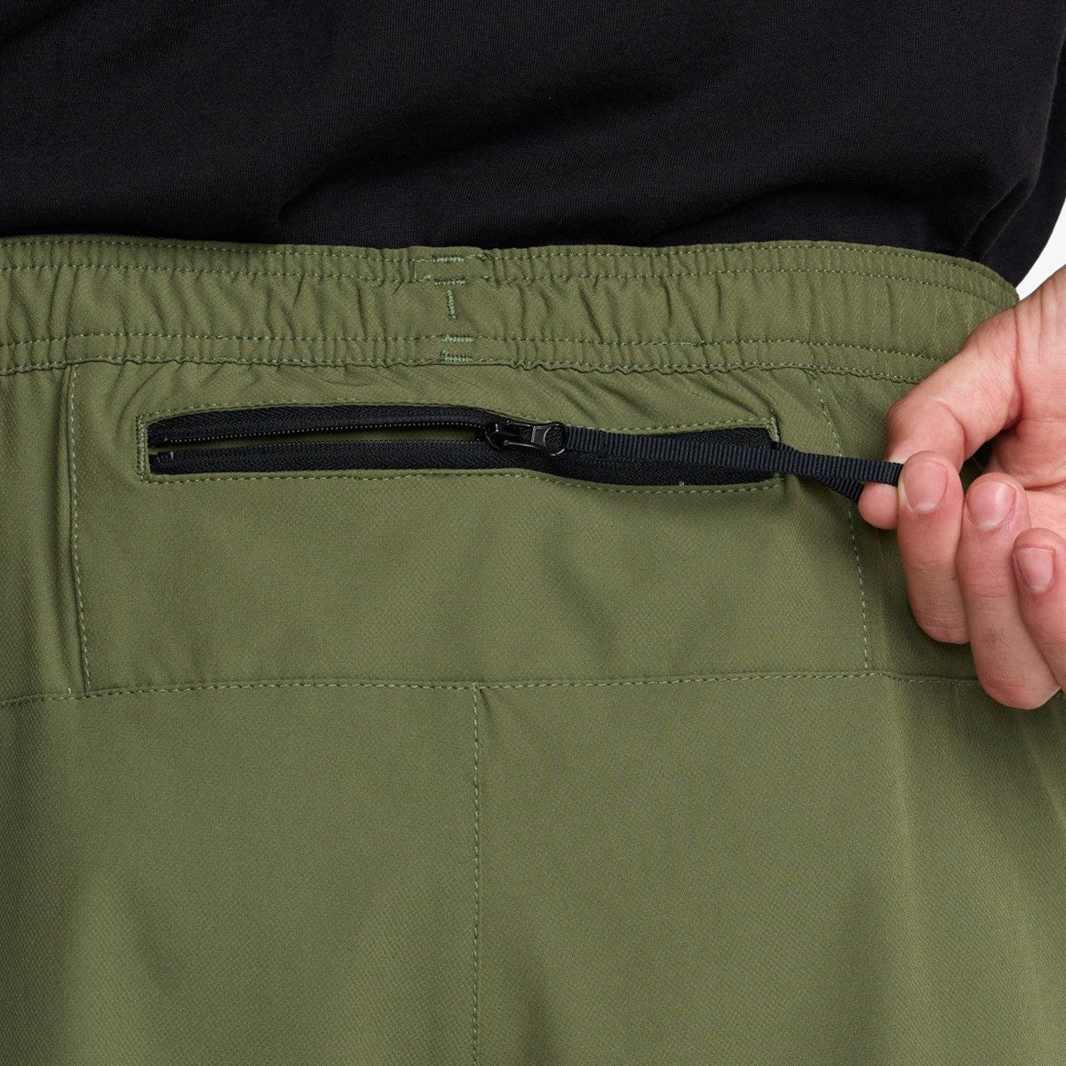 RVCA Yogger 2 In 1 17" Shorts Army Green