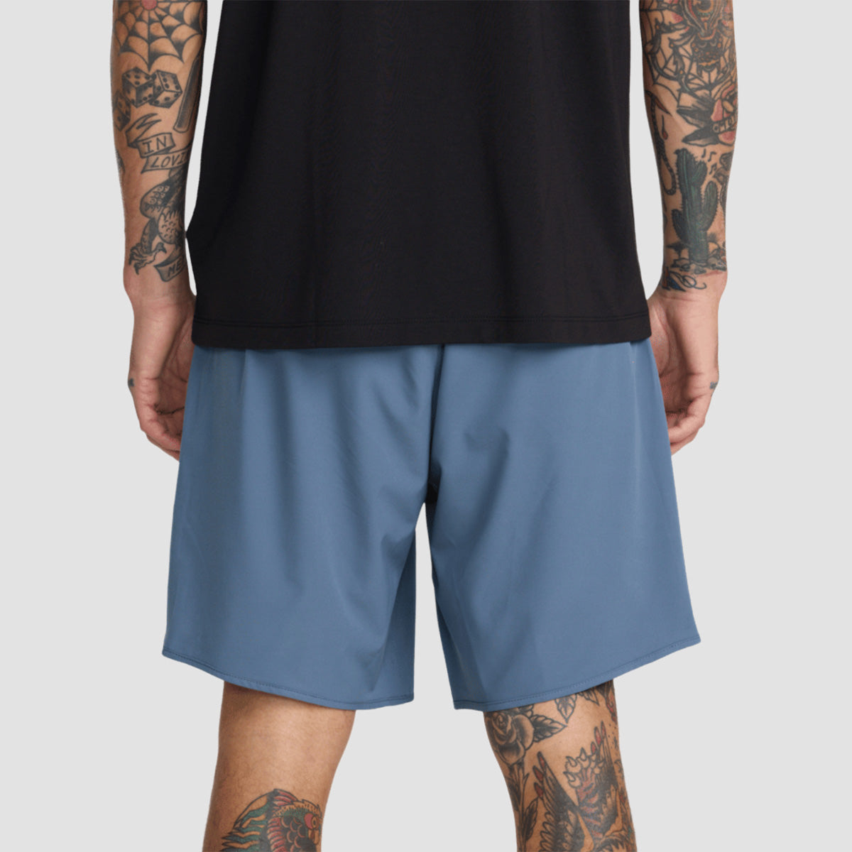 RVCA Yogger Stretch 17" Shorts Vintage Navy