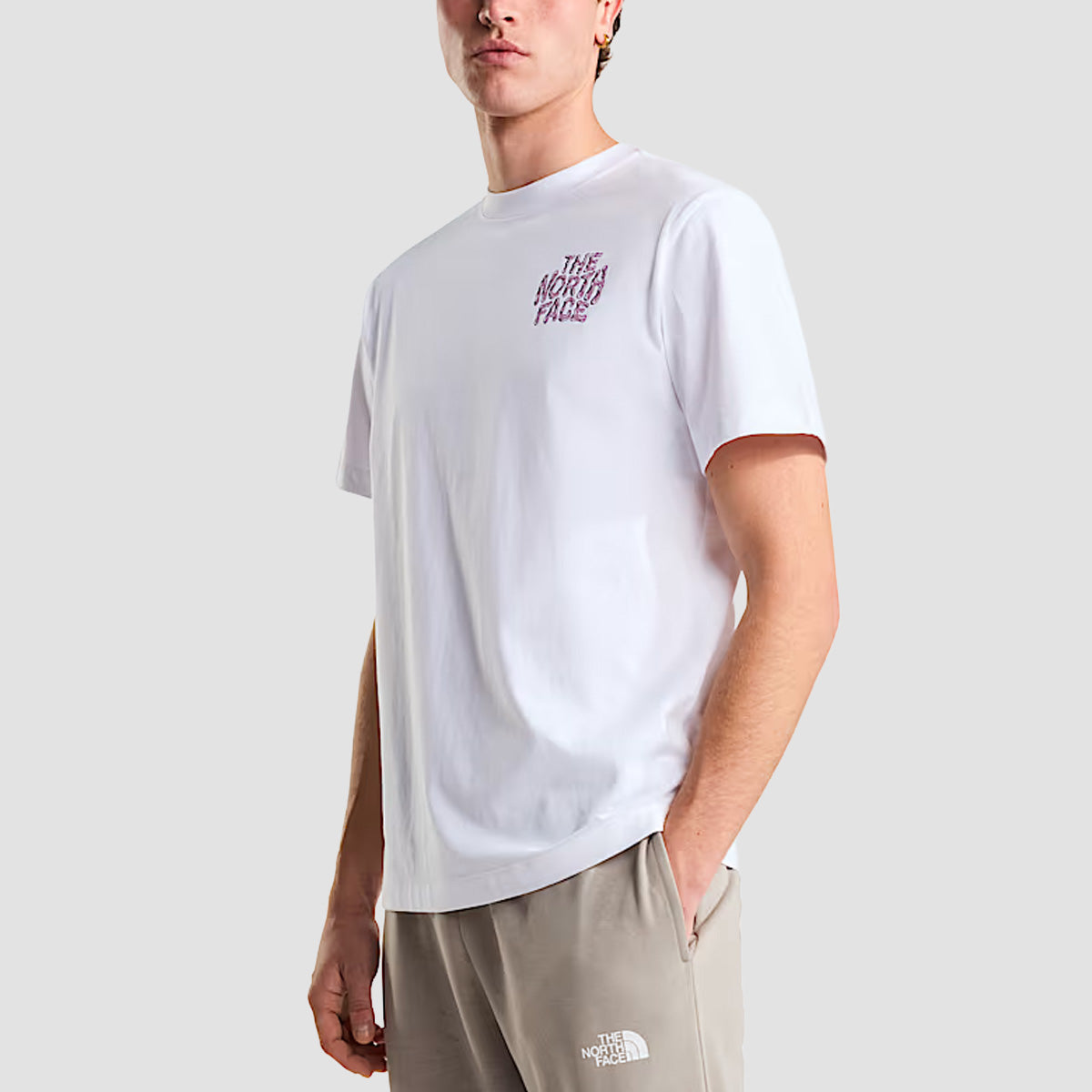 The North Face Drip Logo Relaxed T-Shirt TNF White