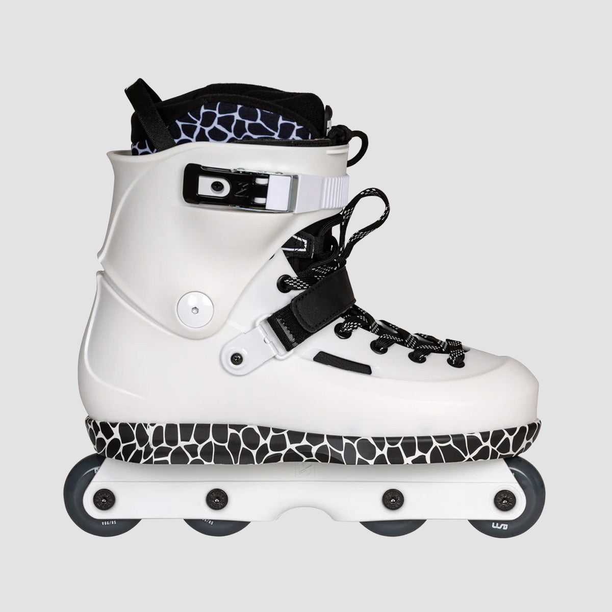 USD Sway Farmer Pro Aggressive Inline Skates White/Black