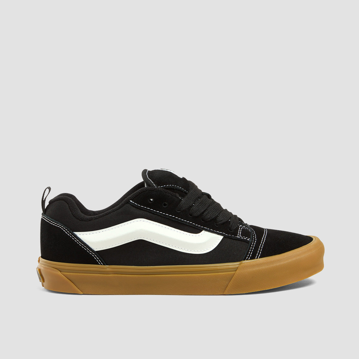 Vans Knu Skool Shoes Black/Gum