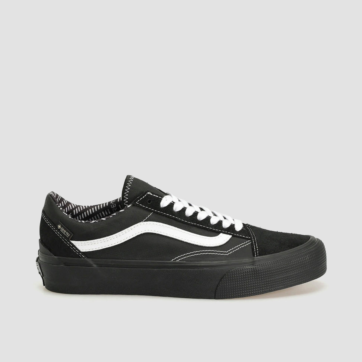 Vans Old Skool GORE TEX Shoes Gore Tex Black