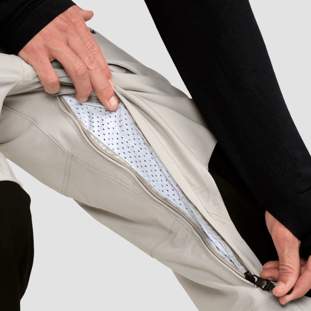 Volcom Roan Bib Overall 15K Snow Pants Stone