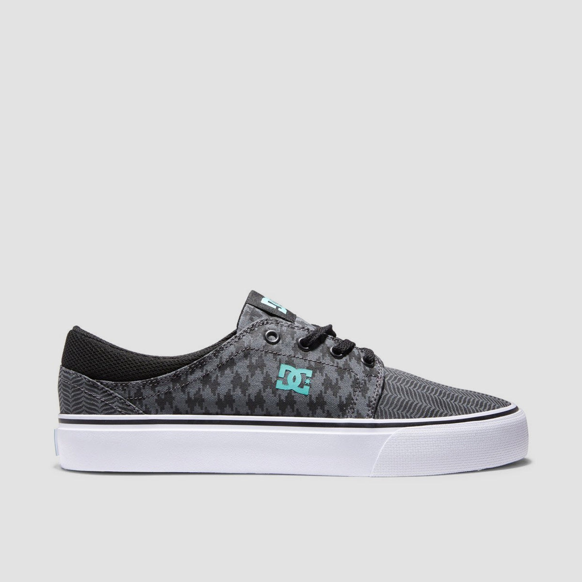 Dc shoes tx store se