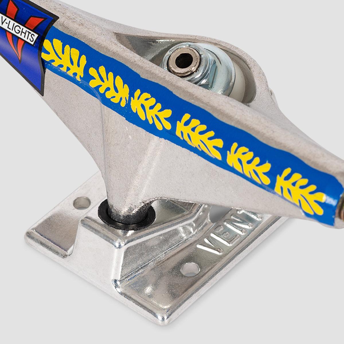 Venture Hi 5.2 Vincent Touzery Pro V Light Skateboard Trucks 1 Pair Polished - 8"