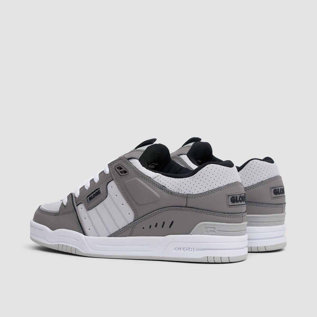 Globe fusion outlet grey