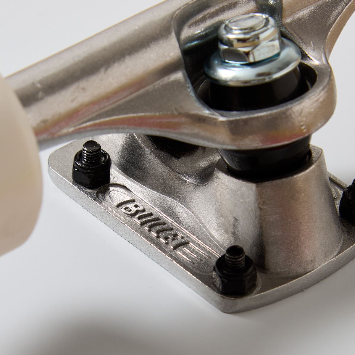 Santa Cruz Classic Dot Skateboard White - 8"