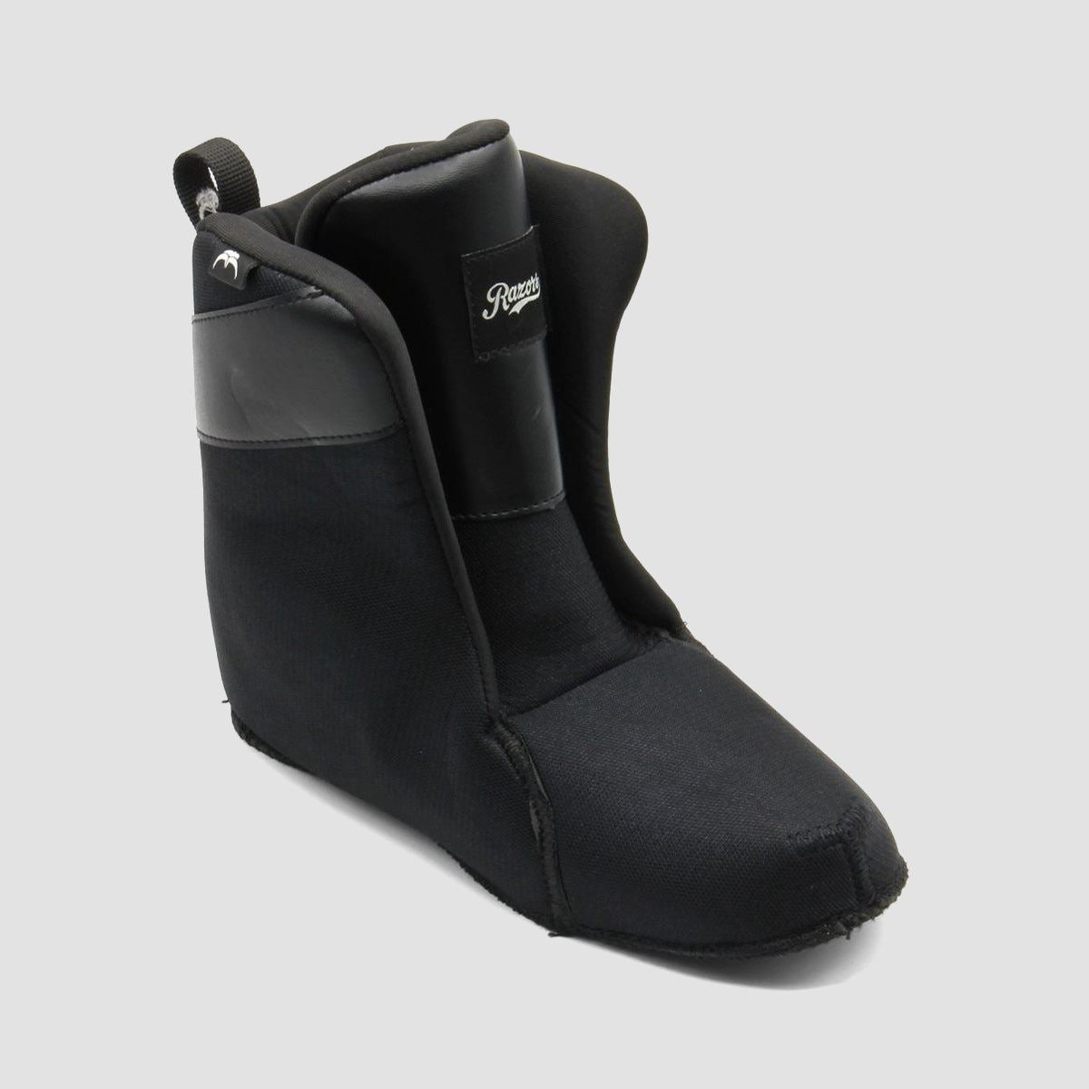 Razors Cult  Cream 2025 Aggressive Skates Black/Cream