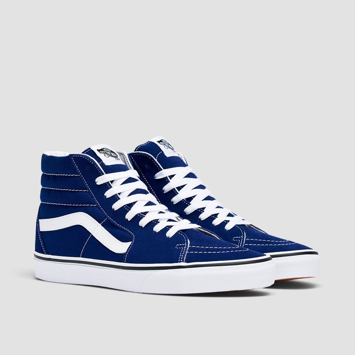 Royal blue hot sale and black vans