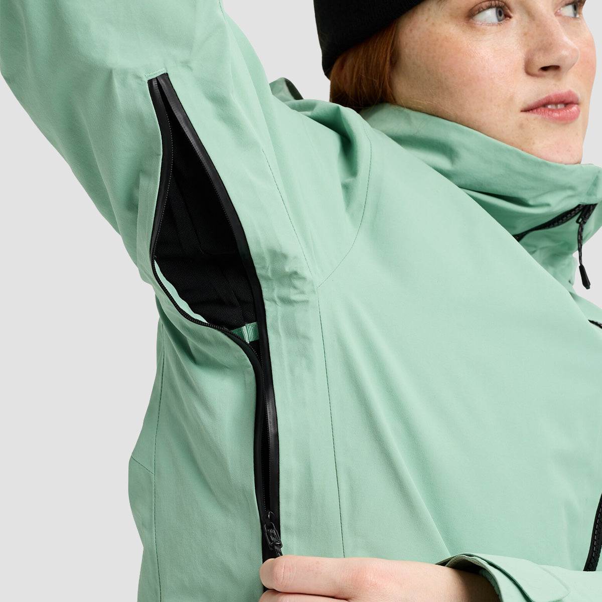Burton [ak] Flare 2L Down GORE-TEX Down Snow Jacket Soft Sage - Womens