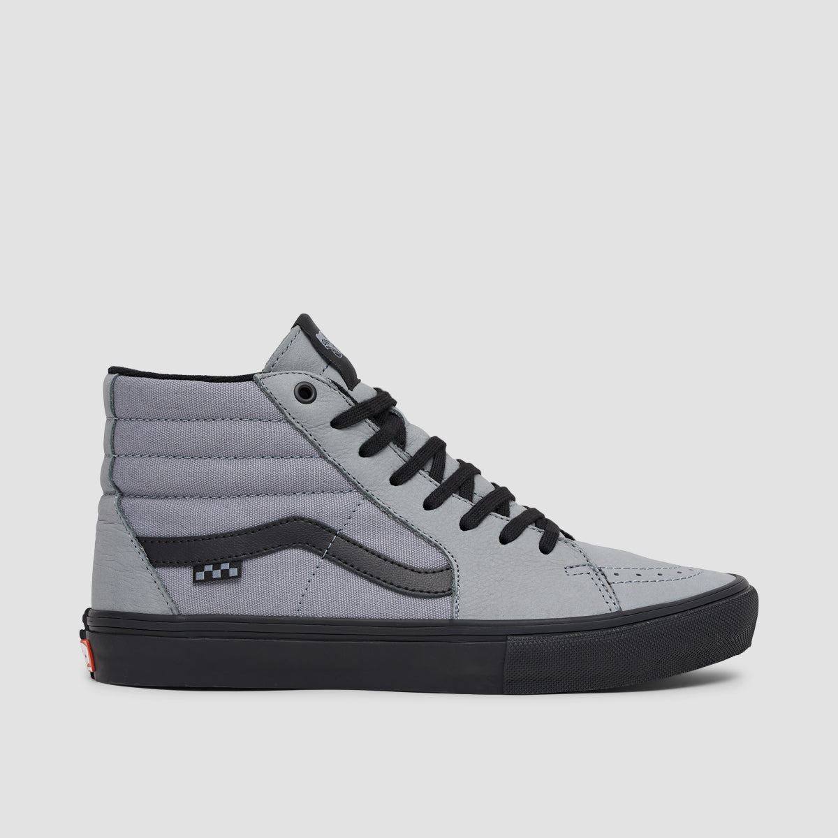 Skate high clearance top shoes