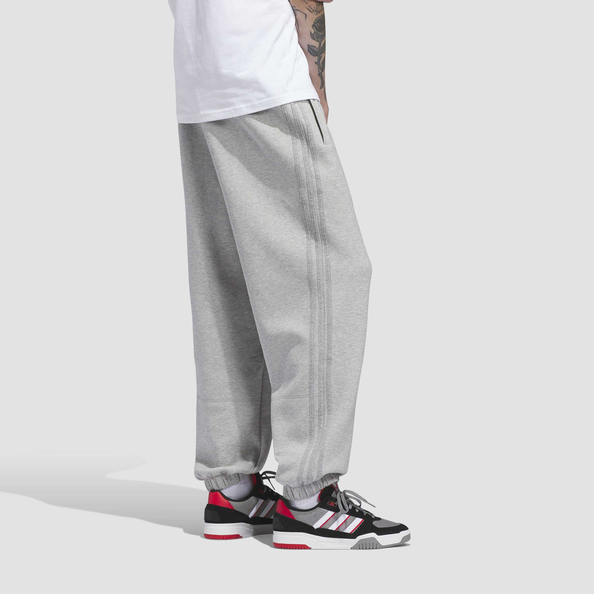 adidas Skateboarding Technical Sweatpants MGH Solid Grey