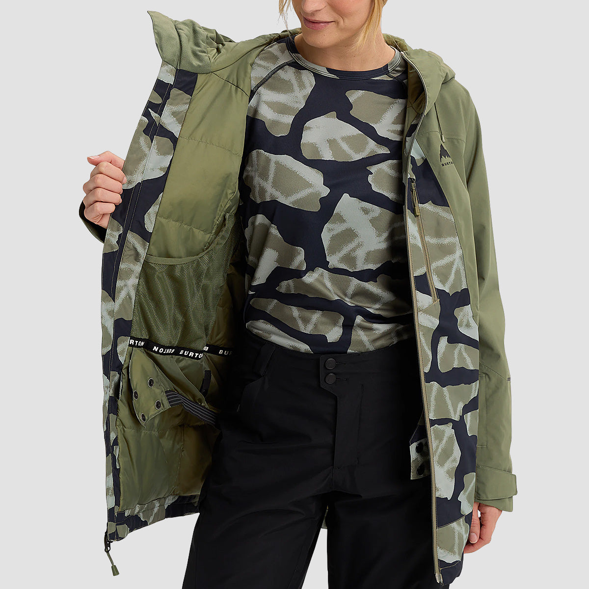 Burton Reserve 2L Insulated Snow Jacket Forest Moss/Graffiti Camo - Womens