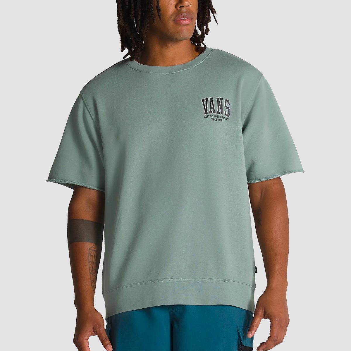 Vans Lost Outside Short Sleeve Crew Sweat Chinois Green