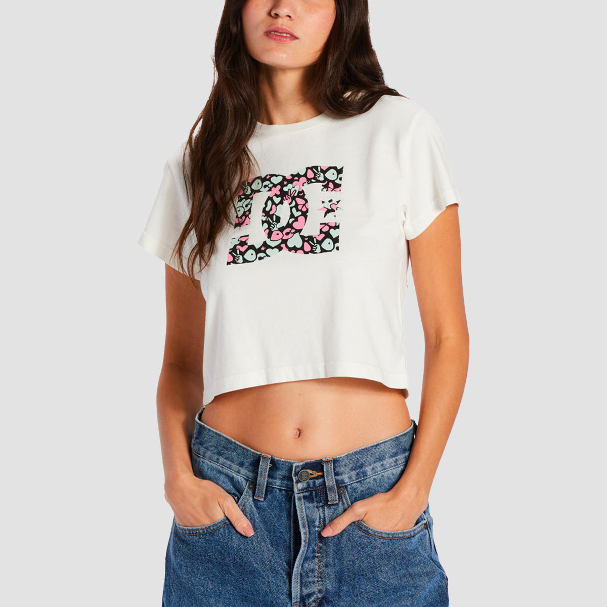 DC Star Fill Cropped T-Shirt Lily White Enzyme Wash - Womens