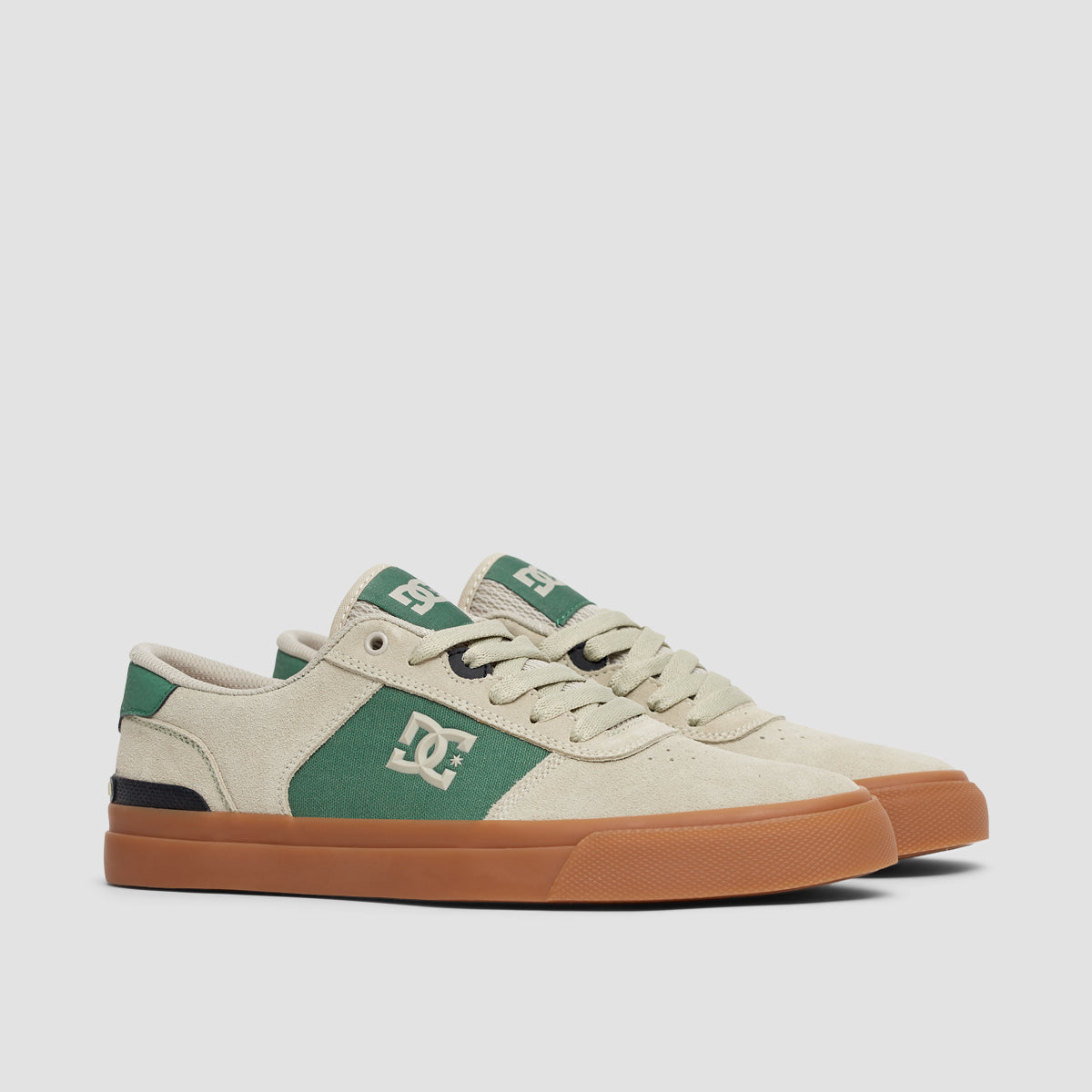 DC Teknic S Shoes - Tan/Green