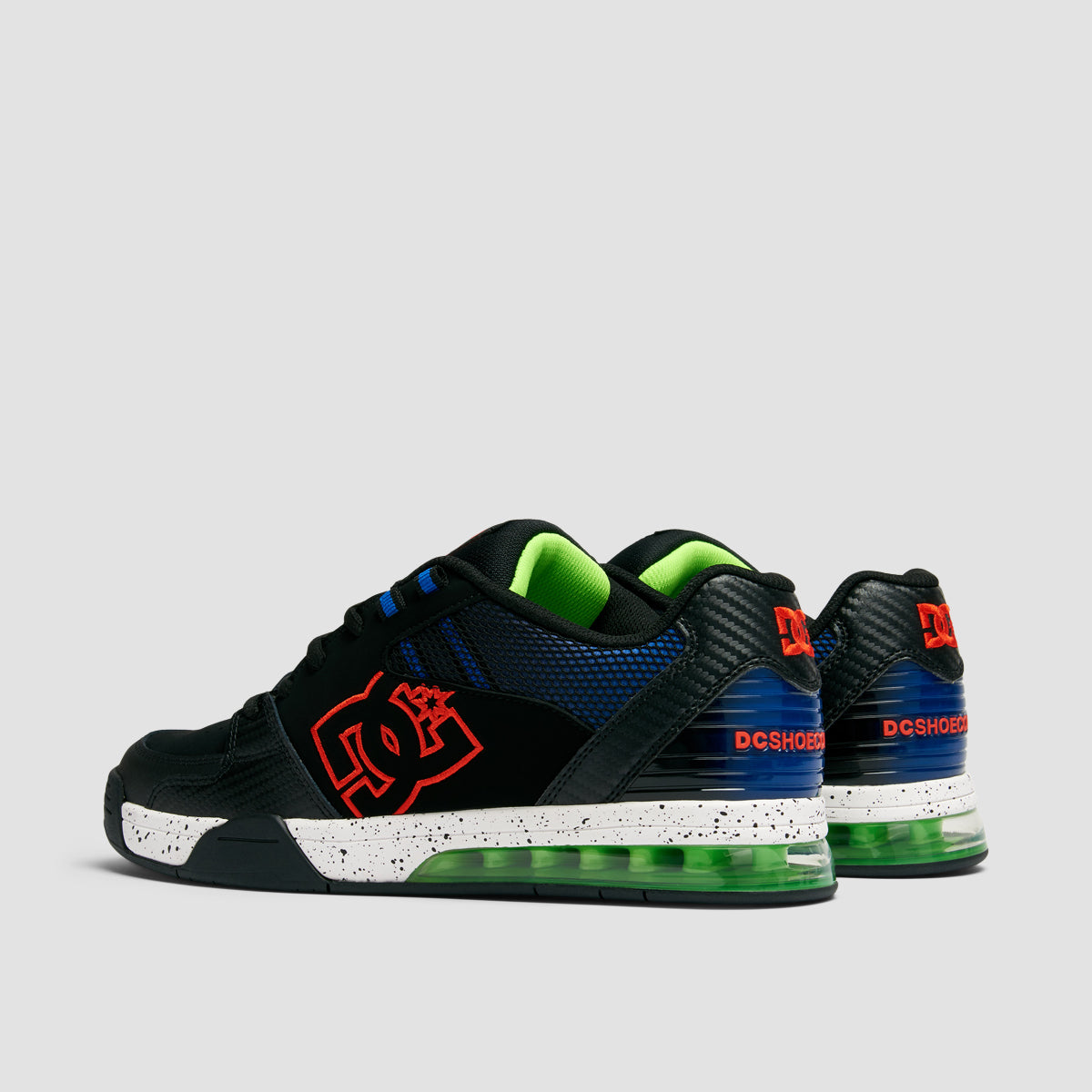 DC Versatile LE Shoes - Black/Red/Blue