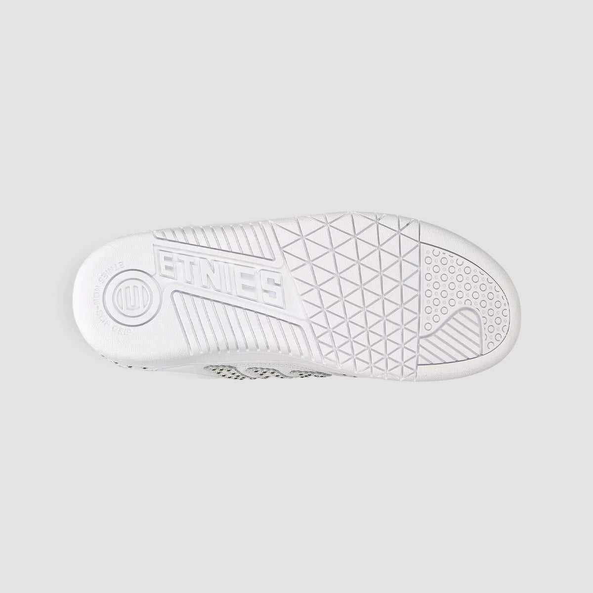 Etnies Locut Spikes Shoes - White