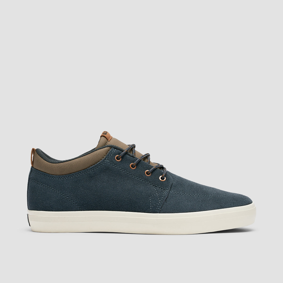 Globe gs chukka sales shoes