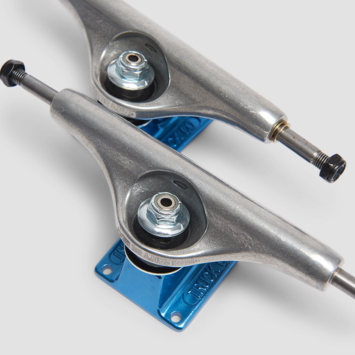 Independent Stage 11 149 Forged Hollow Cant Be Beat 78 Skateboard Trucks 1  Pair Silver/Blue - 8.5