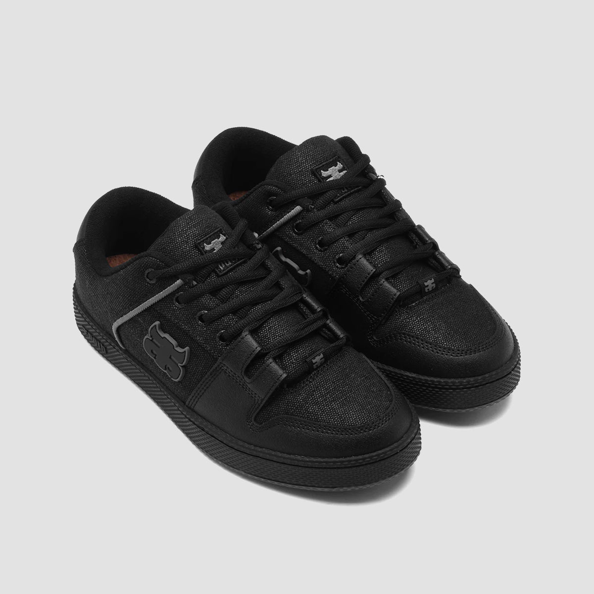 IPATH Cricket Shoes - Black Wax Hemp/Synthetic