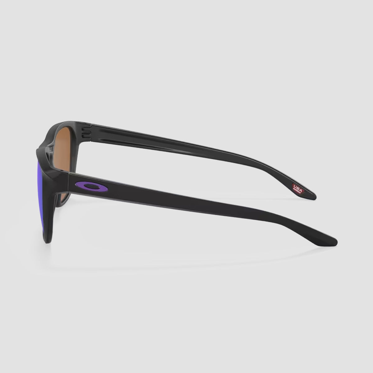 Oakley Manorburn Sunglasses Matte Black/Prizm Violet 56L