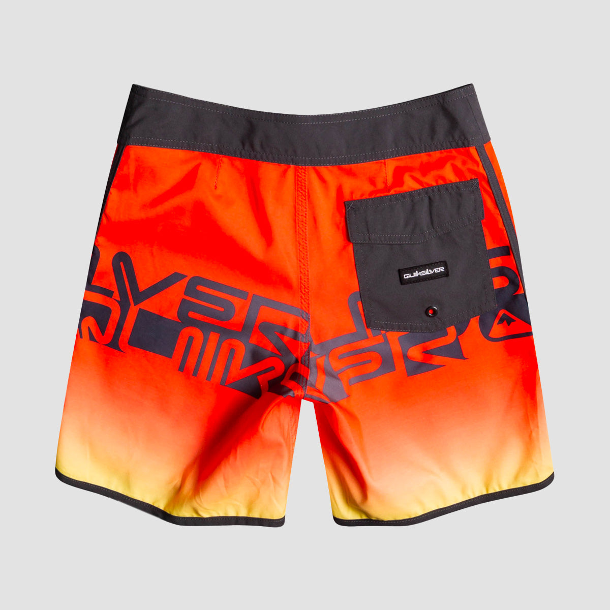 Quiksilver Everyday Scallop 15" Boardshorts Fiery Coral - Kids