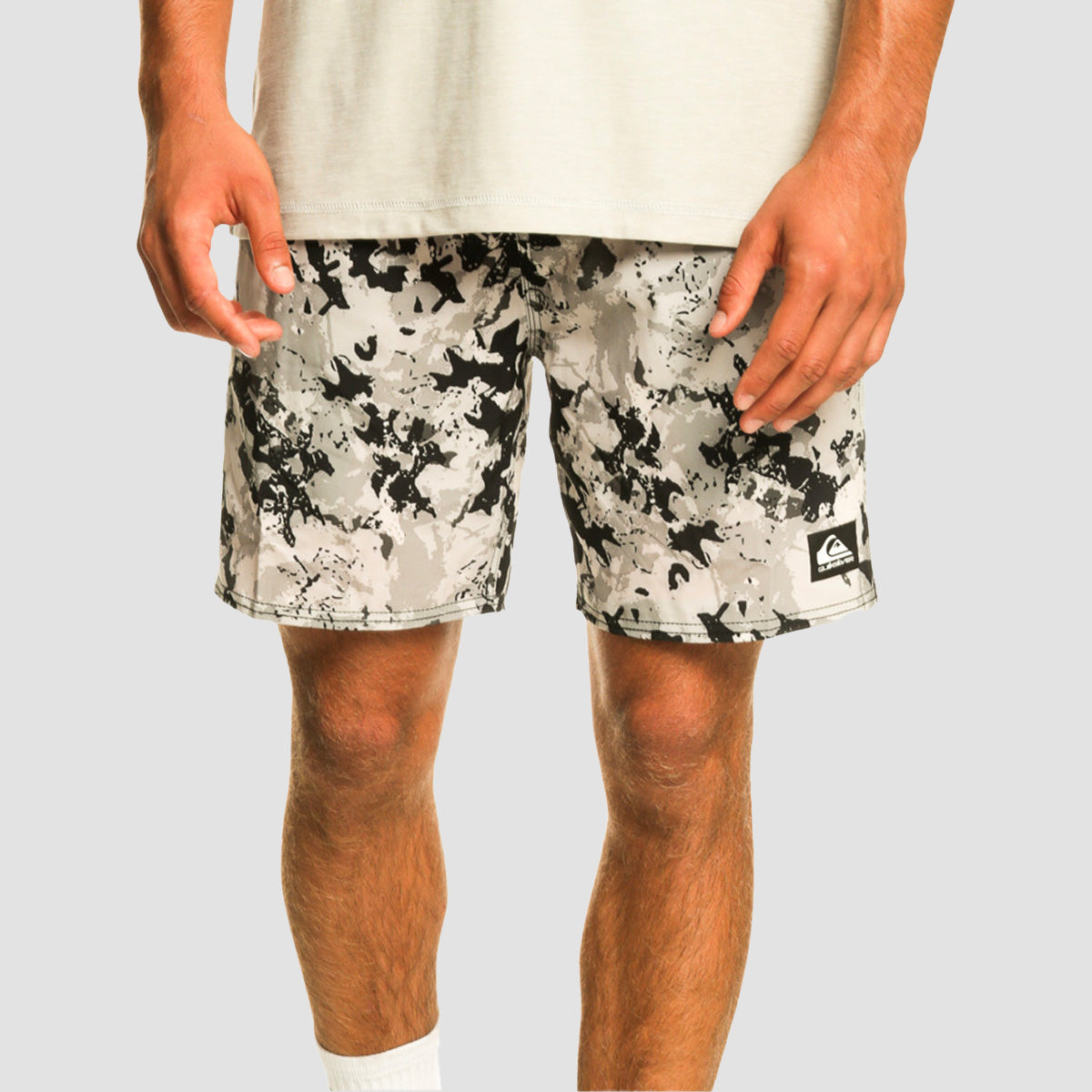 Quiksilver Omni 17" Shorts Grey Violet