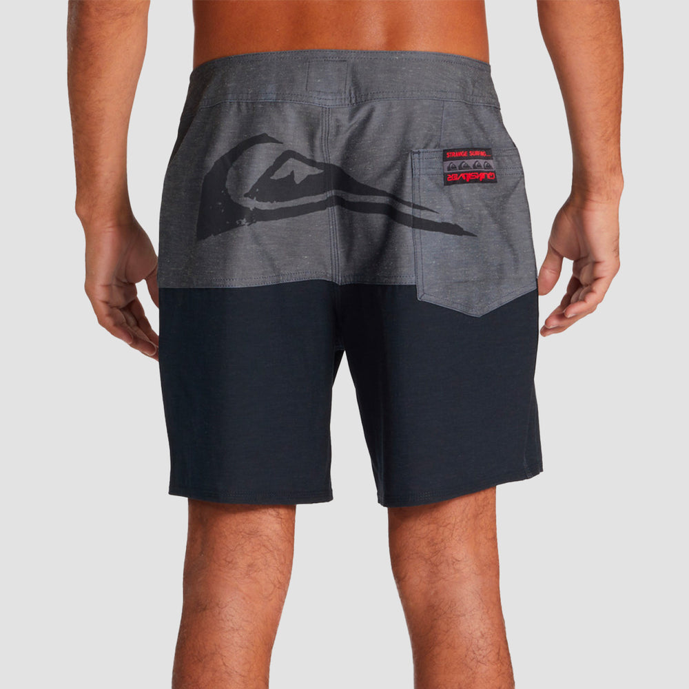 Quiksilver x Stranger Things Butt Logo 1986 17