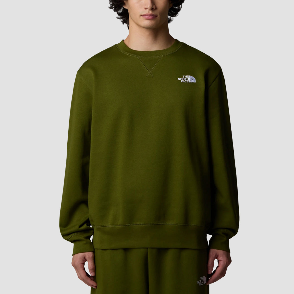 The North Face Essential Relaxed Crew Sweatshirt Woodland Green
