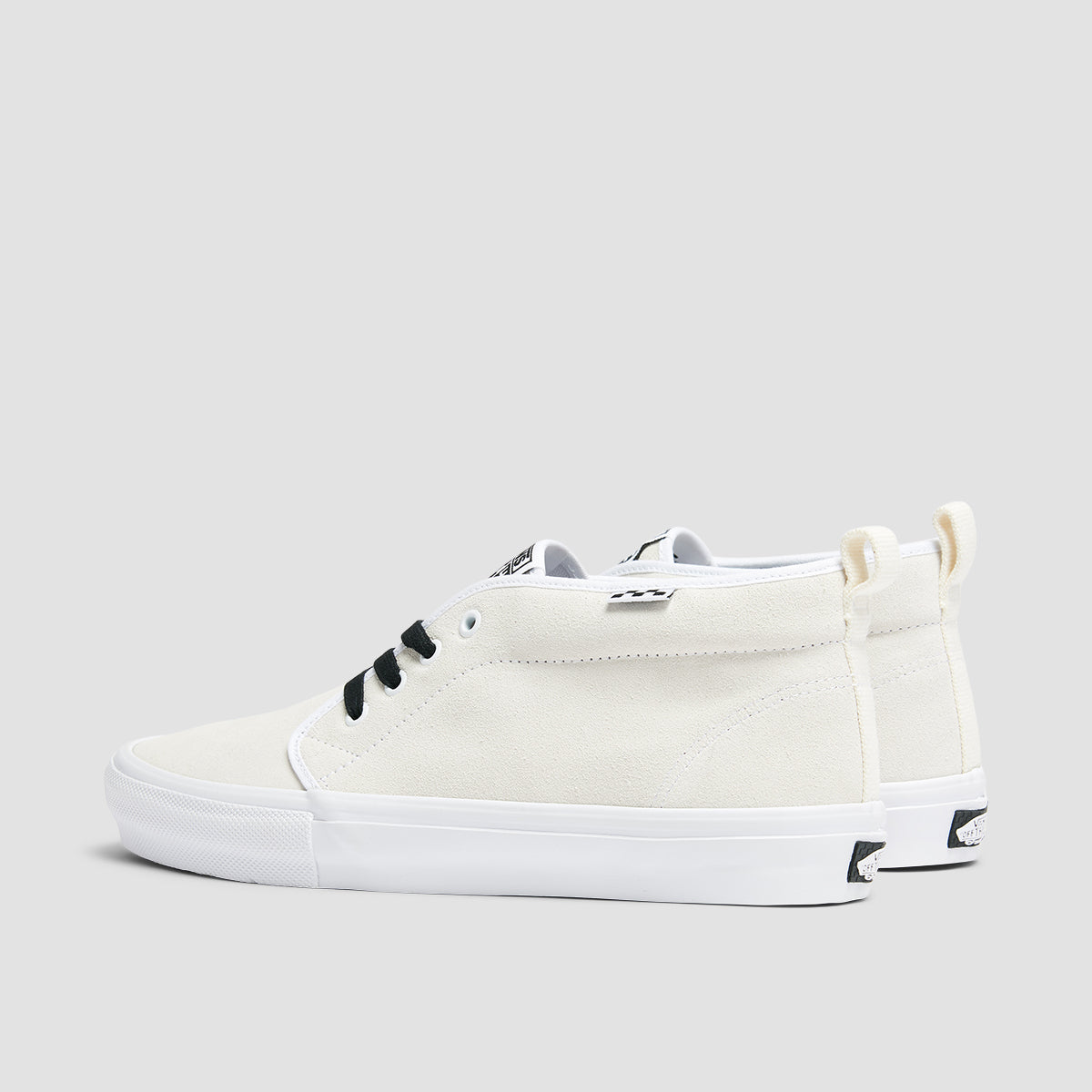 Vans Skate Chukka VCU Mid Top Shoes - Essential White