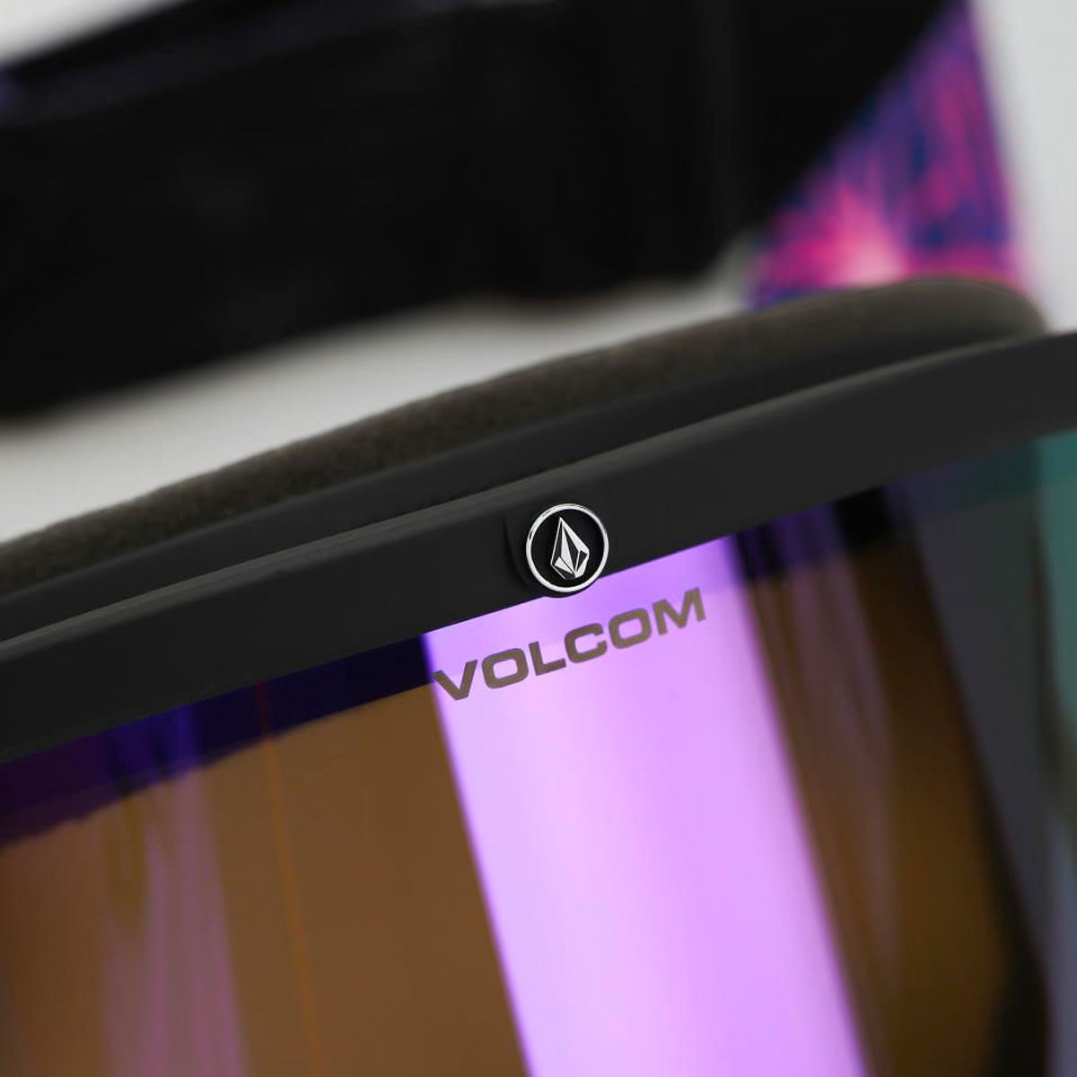Volcom Footprints Snow Goggles Mike Ravelson/Purple Chrome + Bonus Lens Yellow