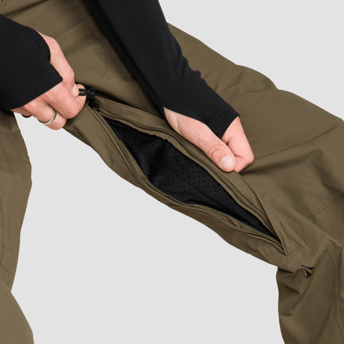 Volcom L Gore-Tex Snow Pants Teak