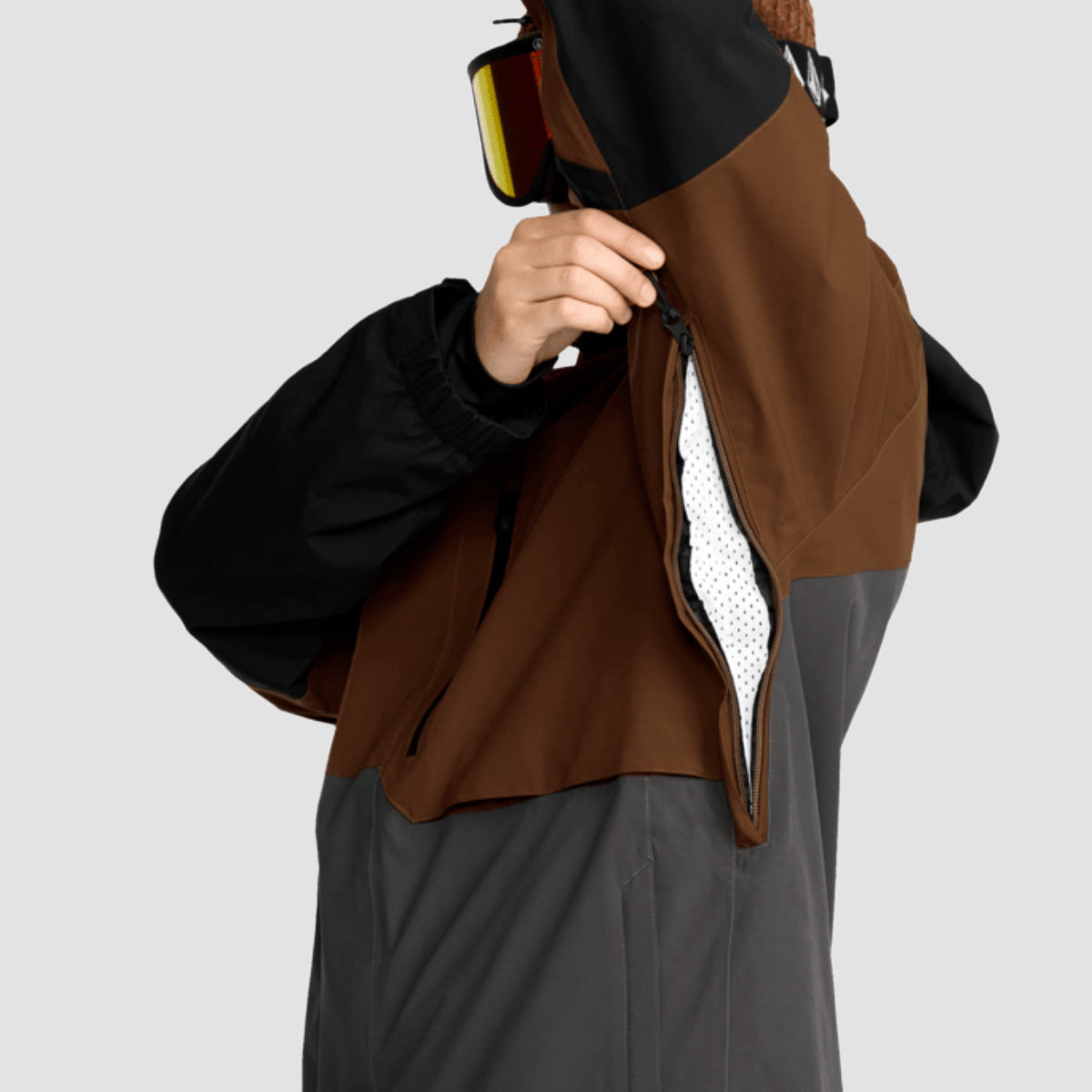 Volcom RNGE Stretch 30K Snow Jacket Brown