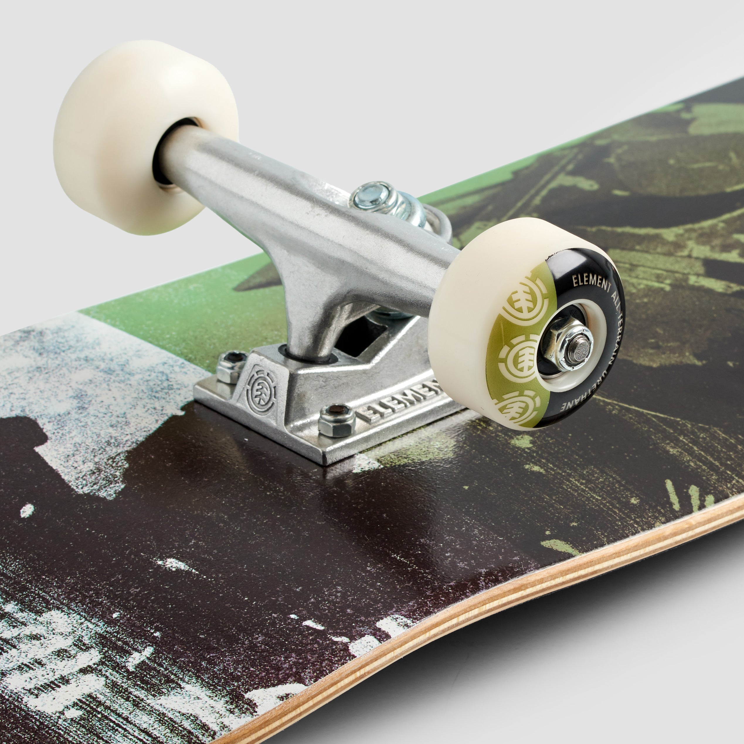 Element X Star Wars Boba Fett Skateboard - 7.75"
