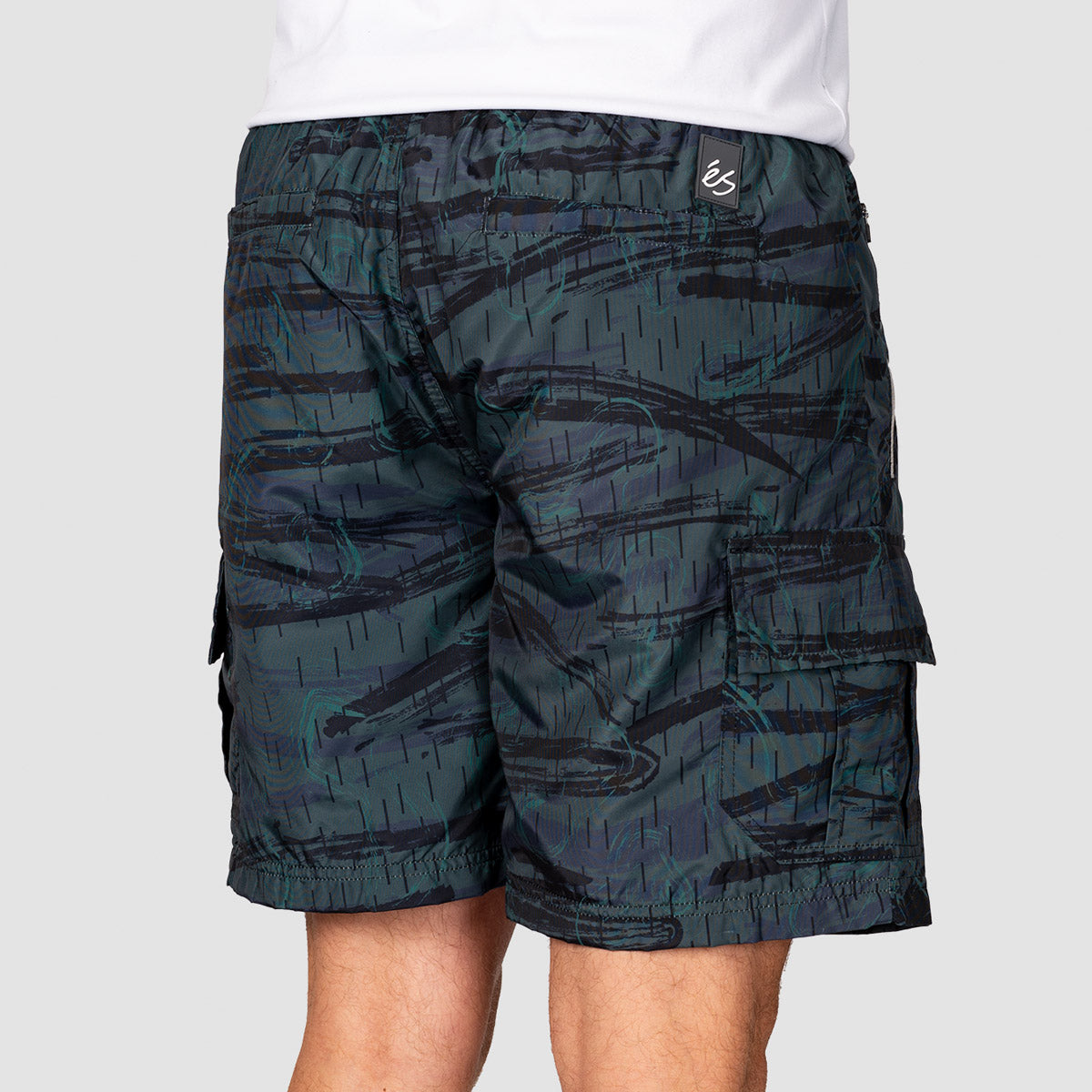 eS Court Cargo Walkshorts Olive/Black